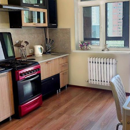 Apartment With Panoramic View In The Center Бишкек Экстерьер фото