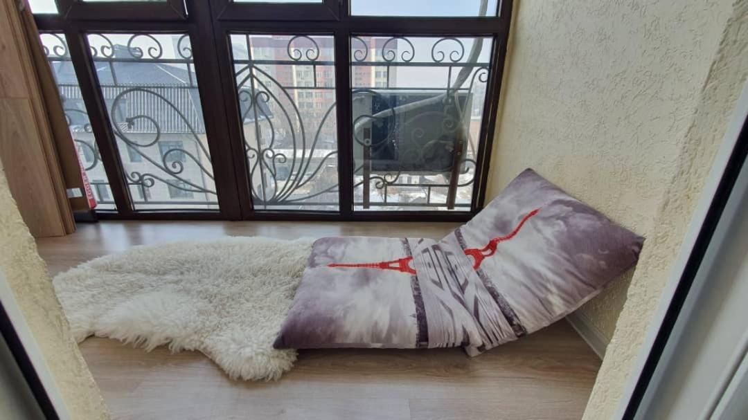 Apartment With Panoramic View In The Center Бишкек Экстерьер фото